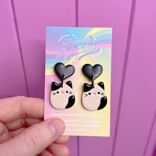 Load image into Gallery viewer, Cat squish stud earrings