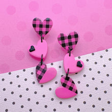 Load image into Gallery viewer, Pink and black gingham heart ombre stud earrings